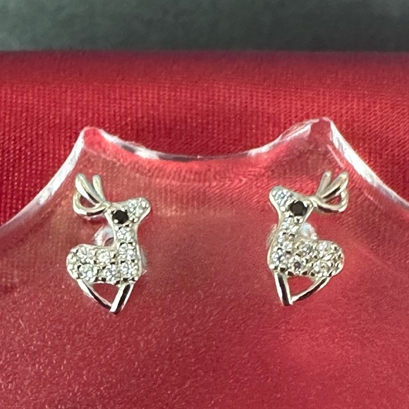 Sterling Silver Crystal Reindeer Stud Earrings – Holiday Christmas Jewelry NWOT - Picture 2 of 7